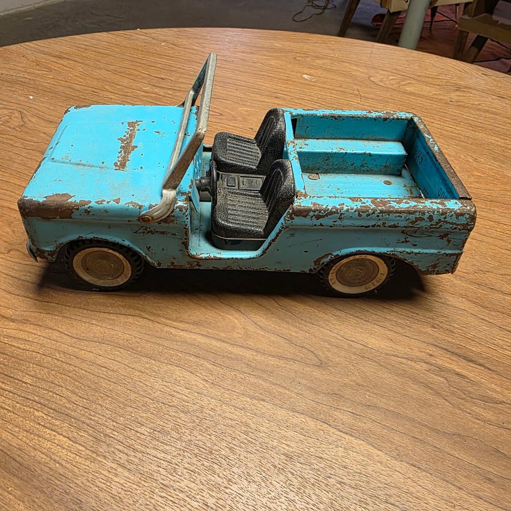 Nylint 10.5" Vintage Pressed Steel Ford Bronco Toy Truck Blue